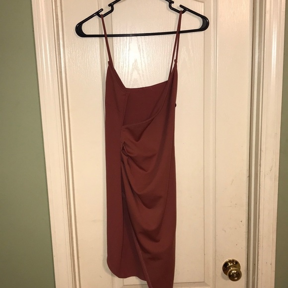 Super Sexy Vintage Asymmetric Cut Scrunch Windsor mini dress asymmetric - Picture 7 of 7